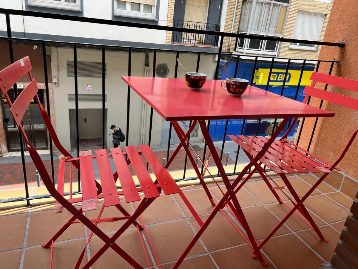 Close To Gran Via Centro Familiar Con Wifi By Apartamentos Logroño Esterno foto