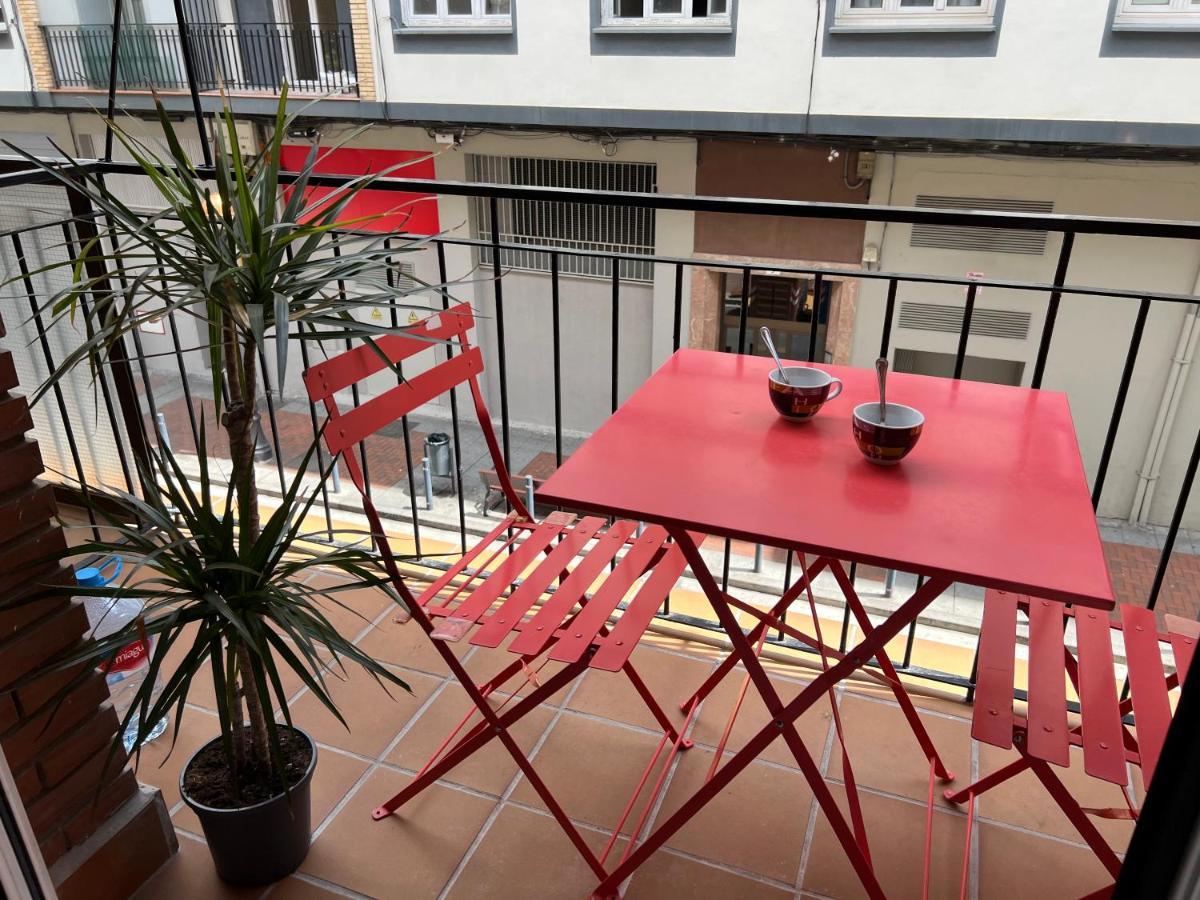 Close To Gran Via Centro Familiar Con Wifi By Apartamentos Logroño Esterno foto